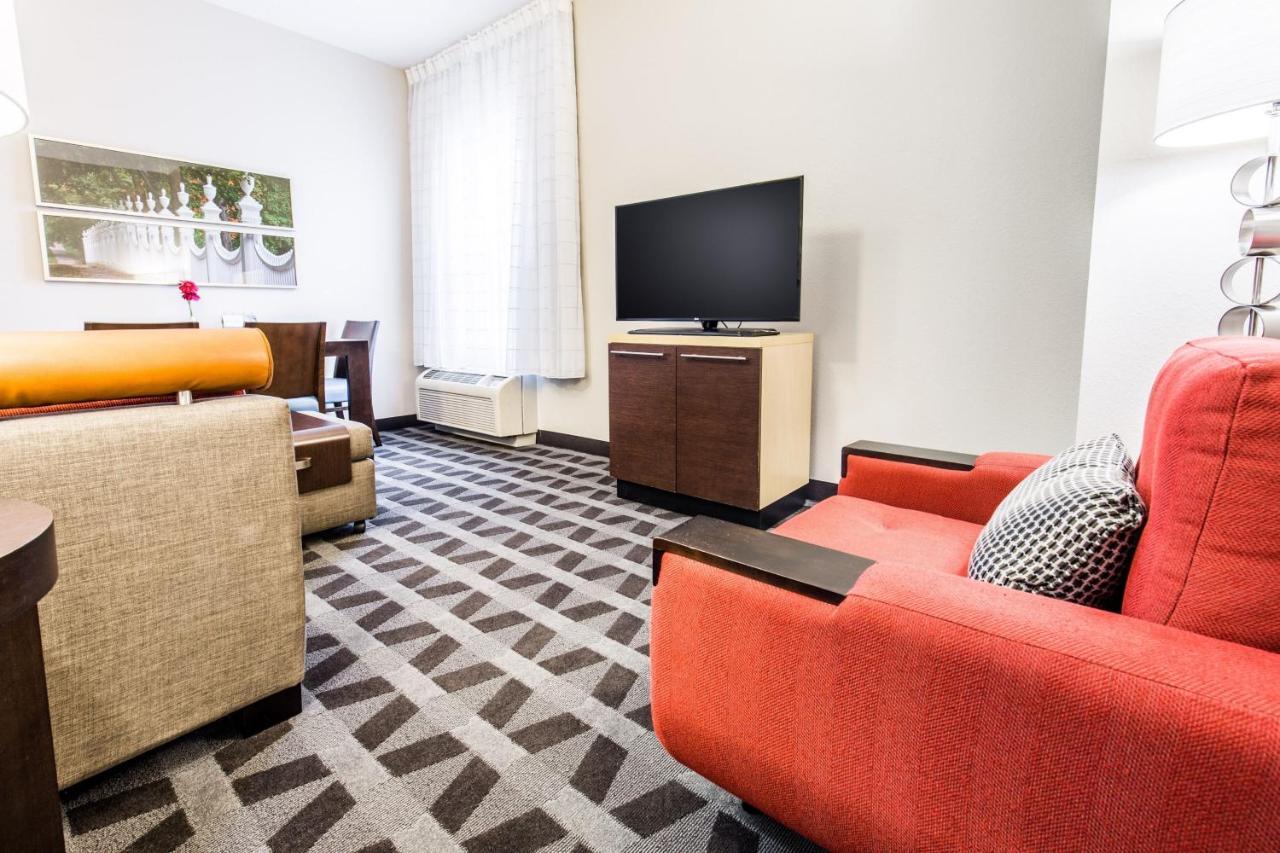 Hotel Towneplace By Marriott Gilford